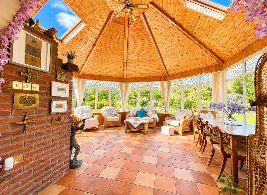 Ardley House, Barleyfield, Kilbrittain, P72FD42
