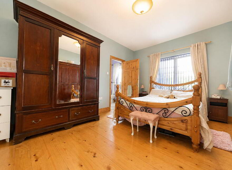 Ardley House, Barleyfield, Kilbrittain, P72FD42