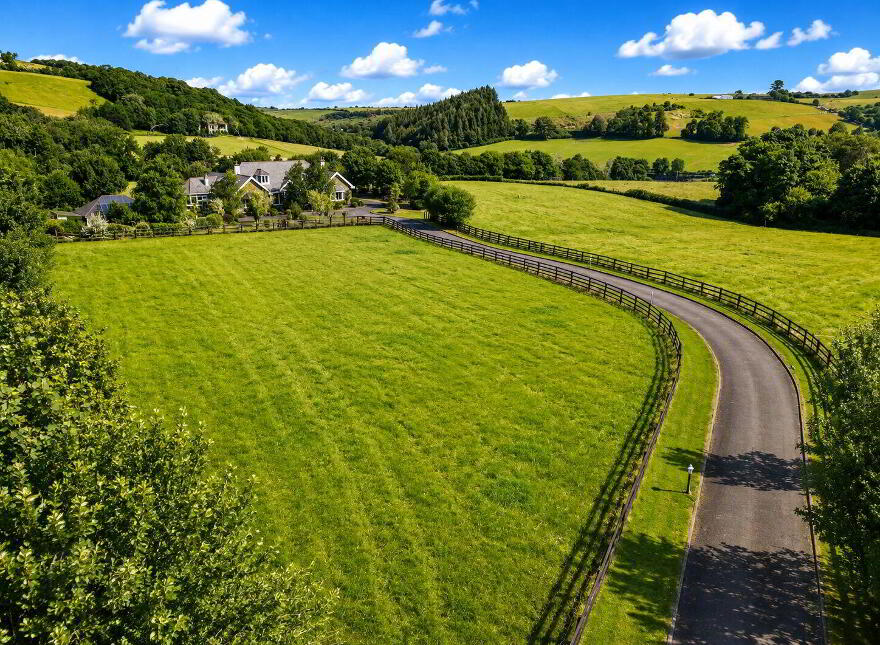 Ardley House, Barleyfield, Kilbrittain, P72FD42