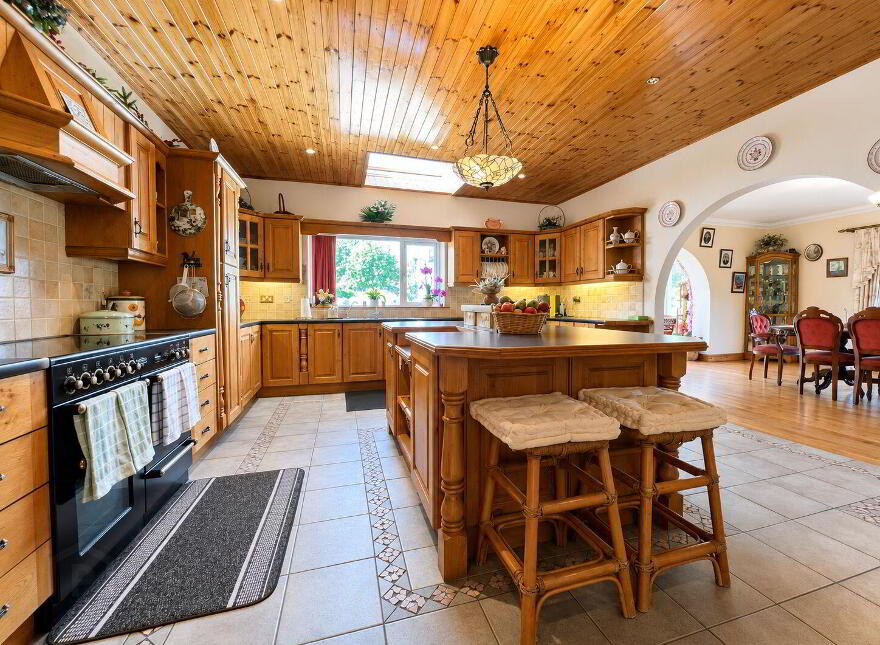 Ardley House, Barleyfield, Kilbrittain, P72FD42