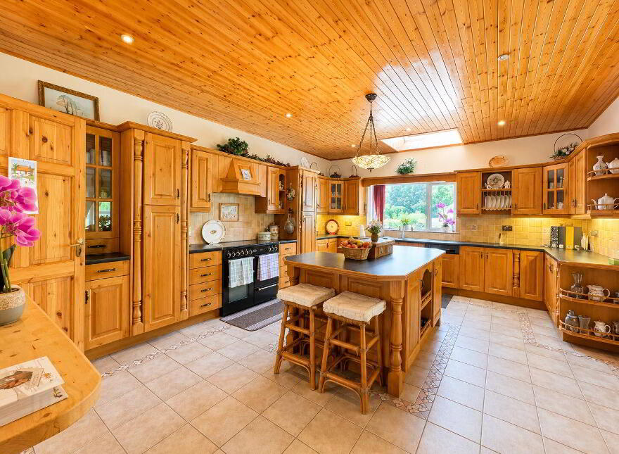 Ardley House, Barleyfield, Kilbrittain, P72FD42