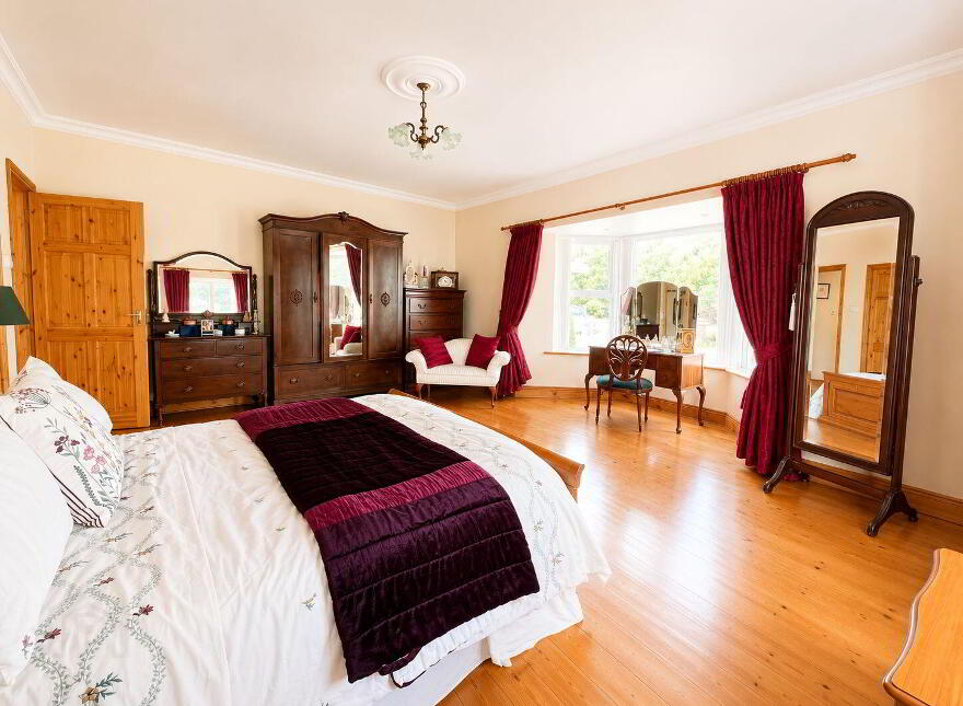 Ardley House, Barleyfield, Kilbrittain, P72FD42