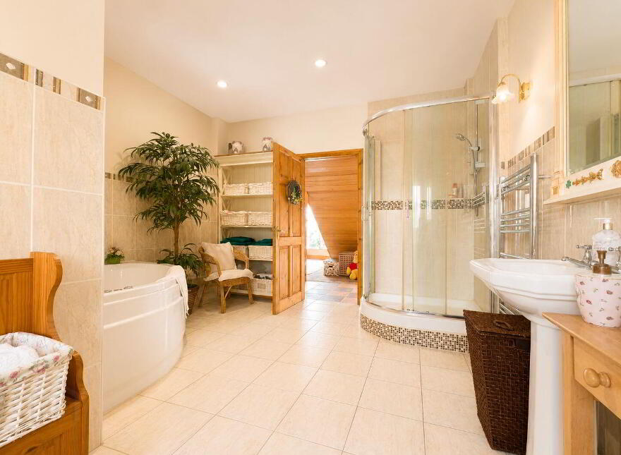 Ardley House, Barleyfield, Kilbrittain, P72FD42