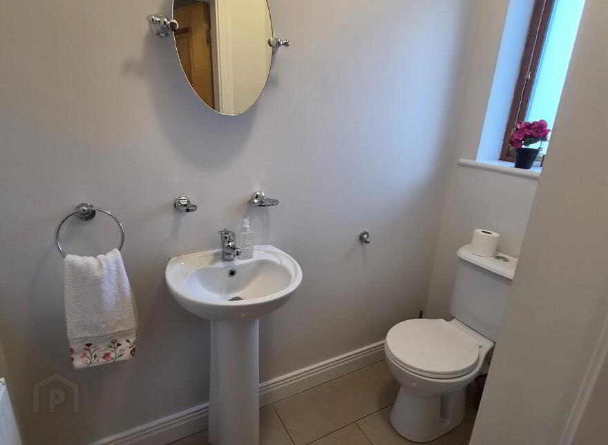 16 Bóthar Rogen, Dãºn Rã, Carrick-On-Shannon, N41C2Y0