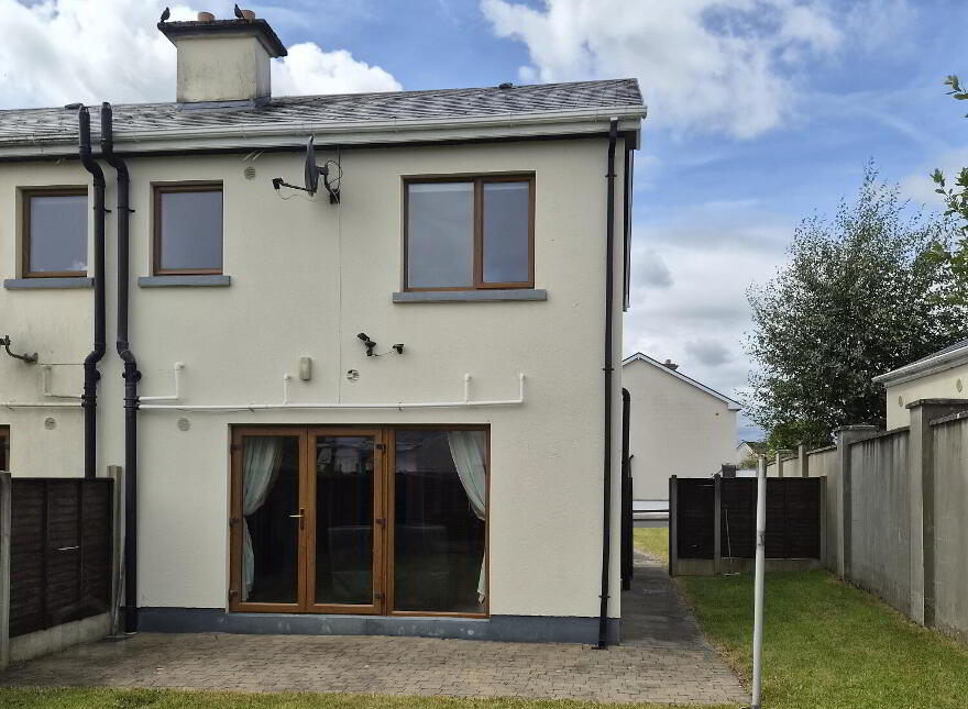 16 Bóthar Rogen, Dãºn Rã, Carrick-On-Shannon, N41C2Y0