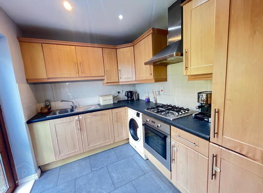 Apt 6, Redwood Dale, Belfast, BT17 9RL