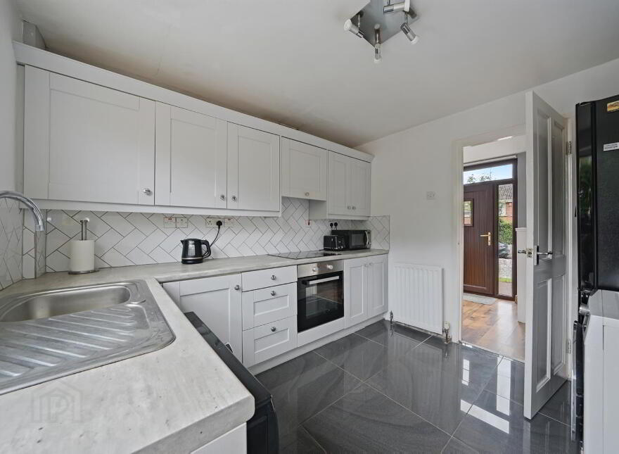 52 Burnthill Crescent, Newtownabbey, BT36 5AE