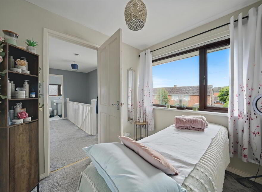52 Burnthill Crescent, Newtownabbey, BT36 5AE