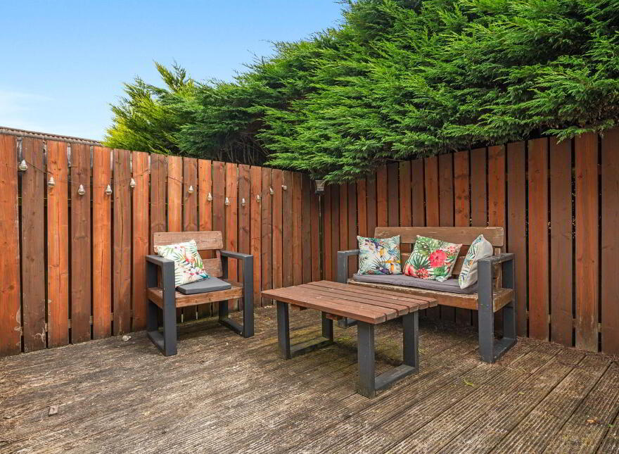 52 Burnthill Crescent, Newtownabbey, BT36 5AE