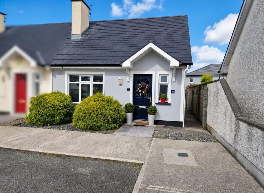 12 Kilkeevin Park, Castlerea, F45DP46