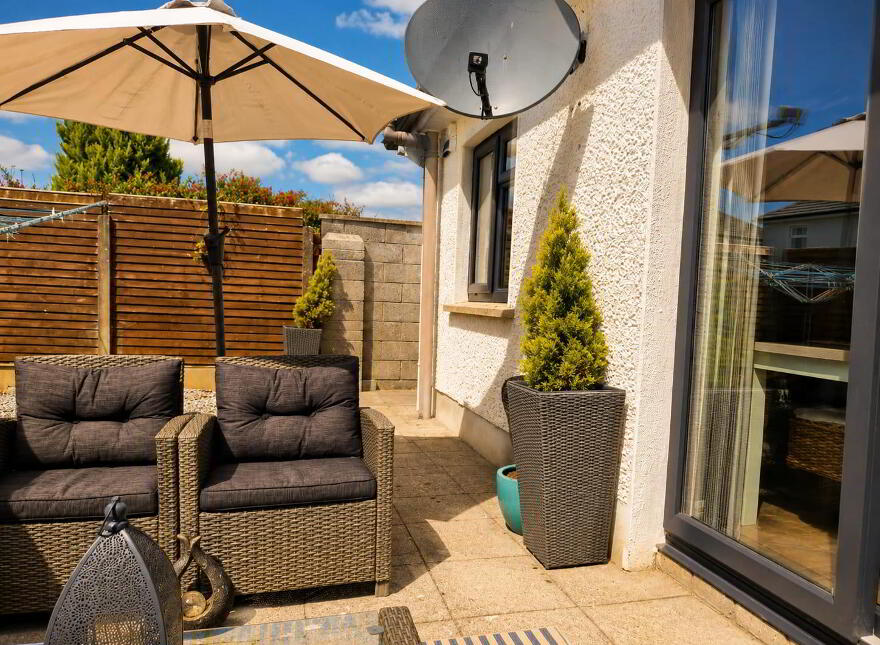 12 Kilkeevin Park, Castlerea, F45DP46