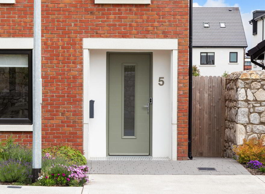 5 Suttonfield Paddocks, Kilternan, Carrickmines, Carrickmines, D18YW7Y
