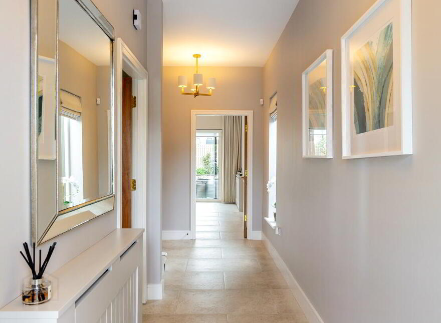 5 Suttonfield Paddocks, Kilternan, Carrickmines, Carrickmines, D18YW7Y