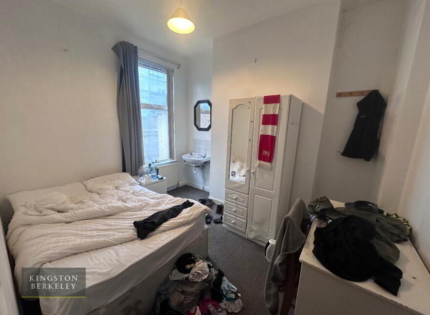 (HMO Registered), 61 Dunluce Avenue, Lisburn Road, Belfast South, Belfast, BT9 7AW