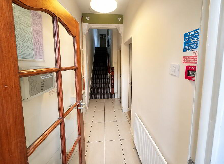 (HMO Registered), 61 Dunluce Avenue, Lisburn Road, Belfast South, Belfast, BT9 7AW