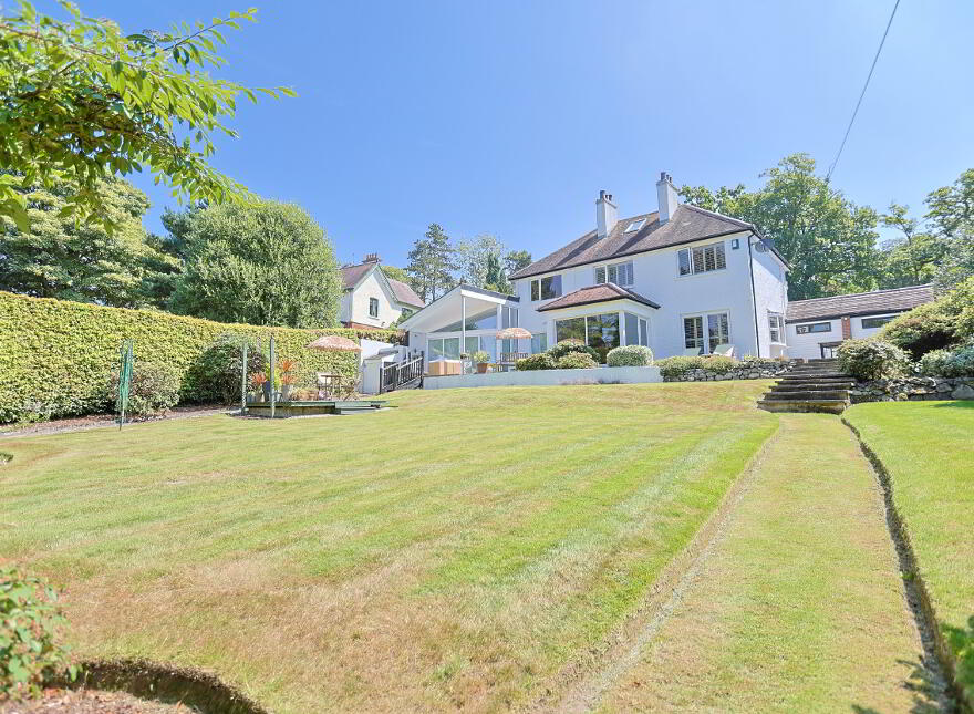 The Hollow, 11 Bachelors Walk, Portadown, Craigavon, BT63 5BQ