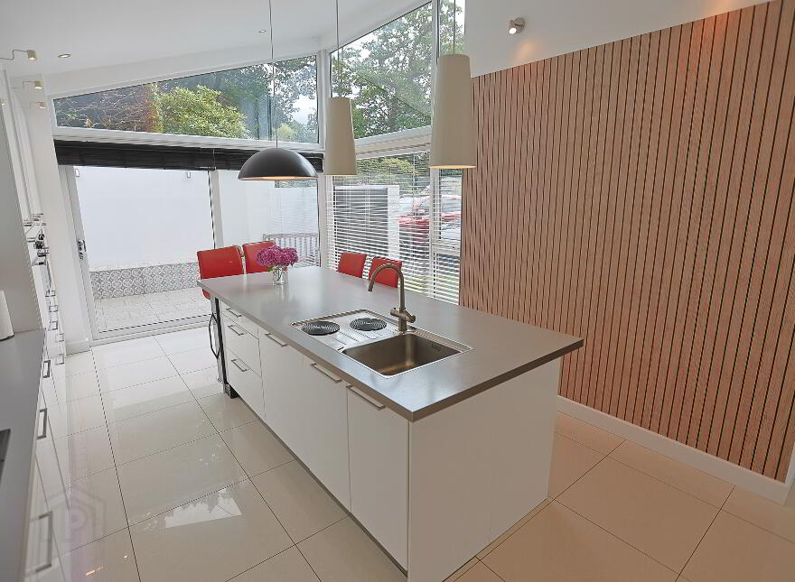 The Hollow, 11 Bachelors Walk, Portadown, Craigavon, BT63 5BQ