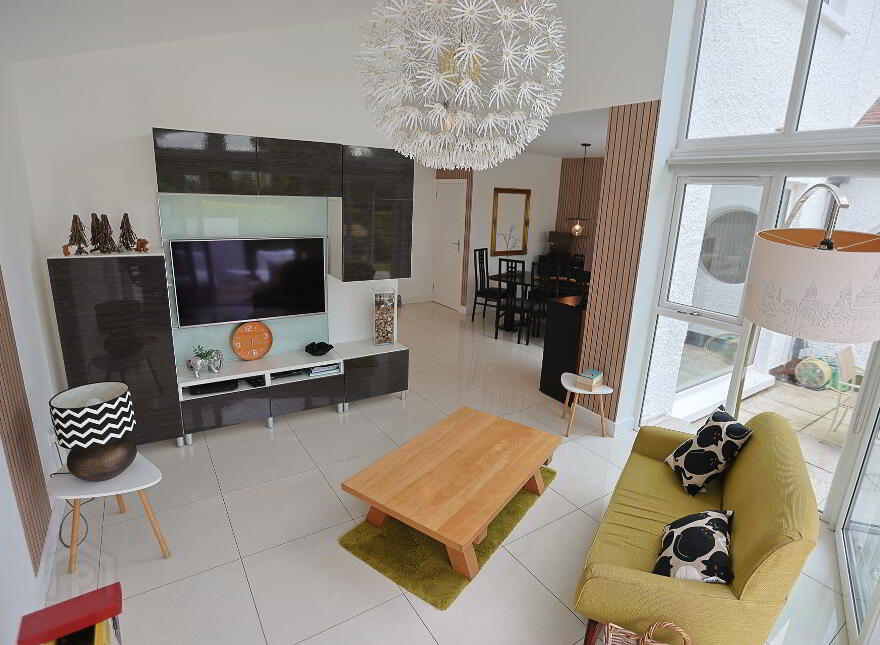 The Hollow, 11 Bachelors Walk, Portadown, Craigavon, BT63 5BQ