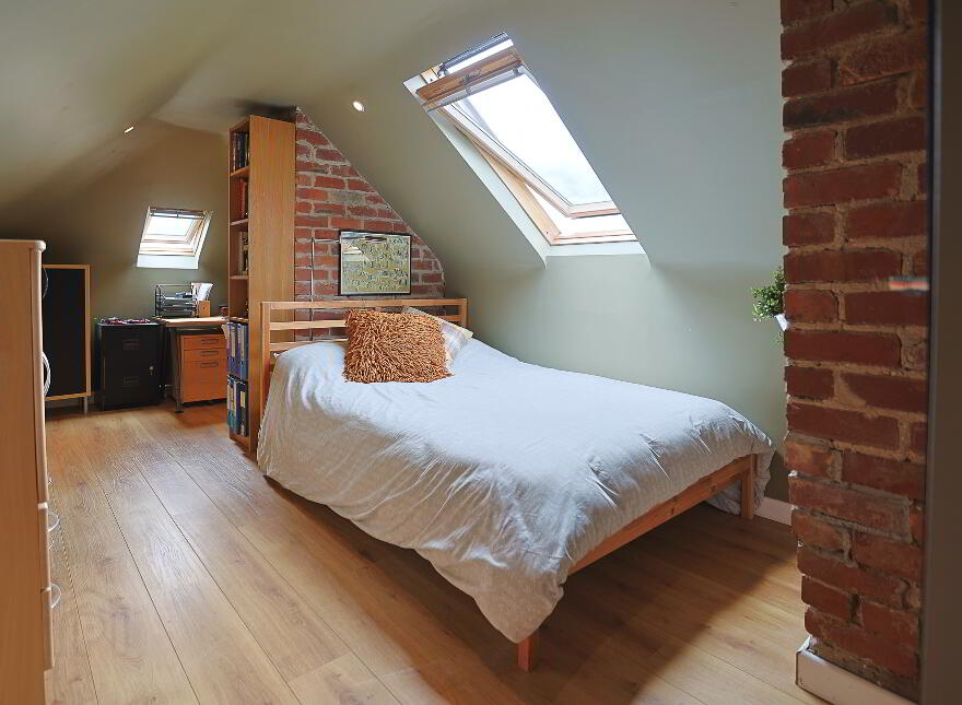 The Hollow, 11 Bachelors Walk, Portadown, Craigavon, BT63 5BQ