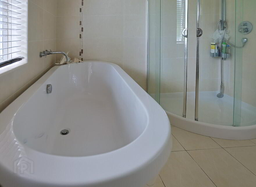 The Hollow, 11 Bachelors Walk, Portadown, Craigavon, BT63 5BQ