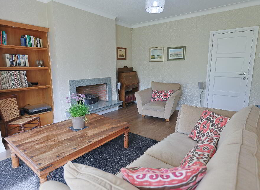 The Hollow, 11 Bachelors Walk, Portadown, Craigavon, BT63 5BQ