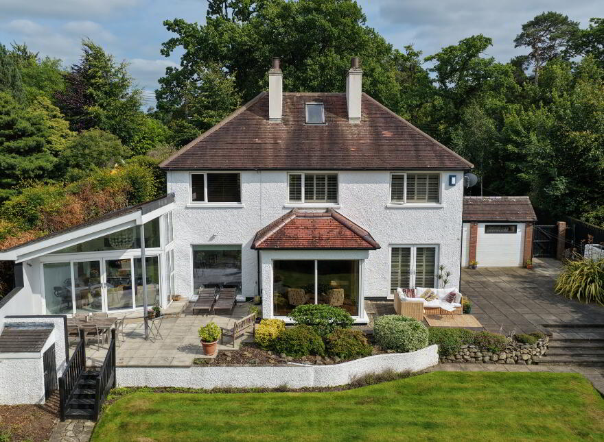 The Hollow, 11 Bachelors Walk, Portadown, Craigavon, BT63 5BQ