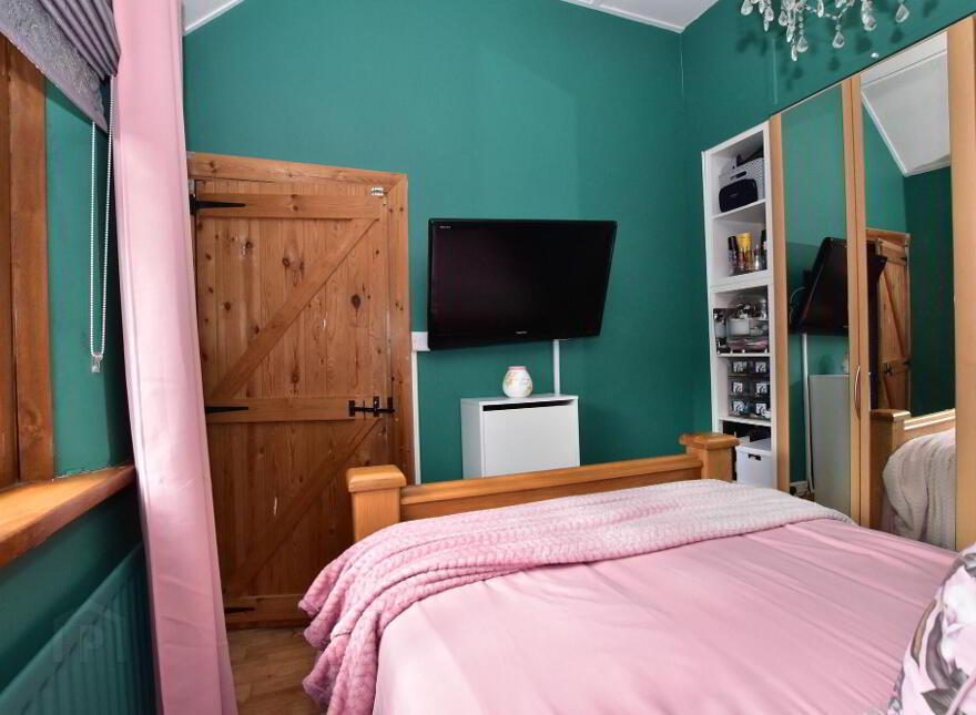 17 Knocknagow, Portaferry, BT22 1QL