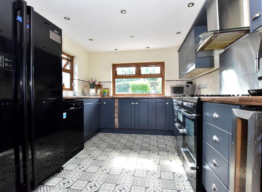 17 Knocknagow, Portaferry, BT22 1QL