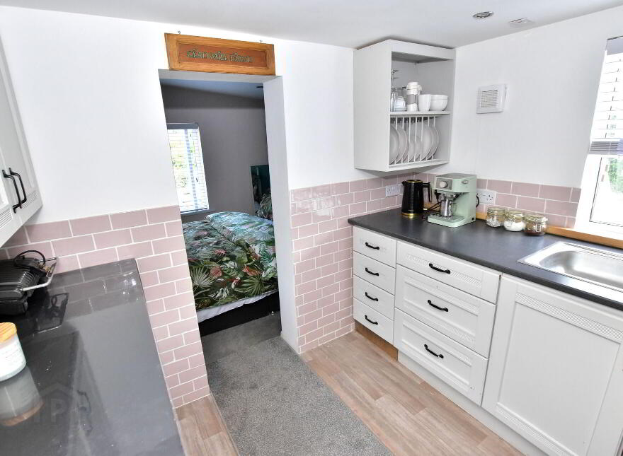 17 Knocknagow, Portaferry, BT22 1QL