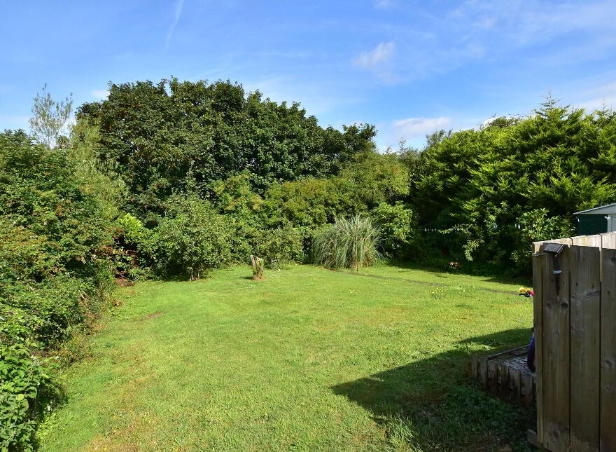 17 Knocknagow, Portaferry, BT22 1QL