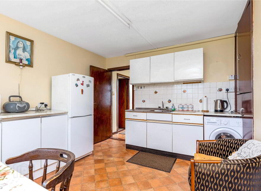 Dean Hill, Hayes, Navan, C15N6X6