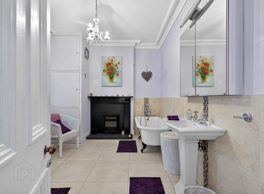 86 Church Road, Holywood, BT18 9BX