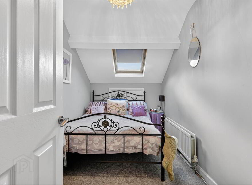 86 Church Road, Holywood, BT18 9BX