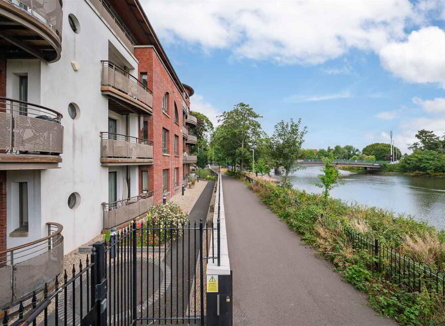 Apt 3, Stranmillis Wharf, Stranmillis, Belfast, BT9 5GN