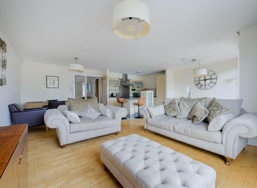 Apt 3, Stranmillis Wharf, Stranmillis, Belfast, BT9 5GN