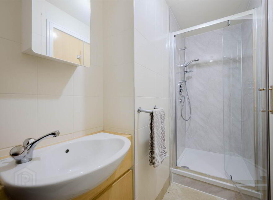 Apt 3, Stranmillis Wharf, Stranmillis, Belfast, BT9 5GN