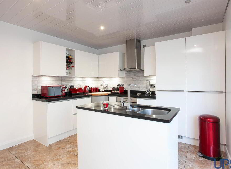 3 Mayfield Close, Blacks Road, Belfast, BT10 0QS