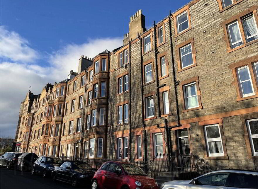 8 King's Road, Edinburgh, EH15 1EA