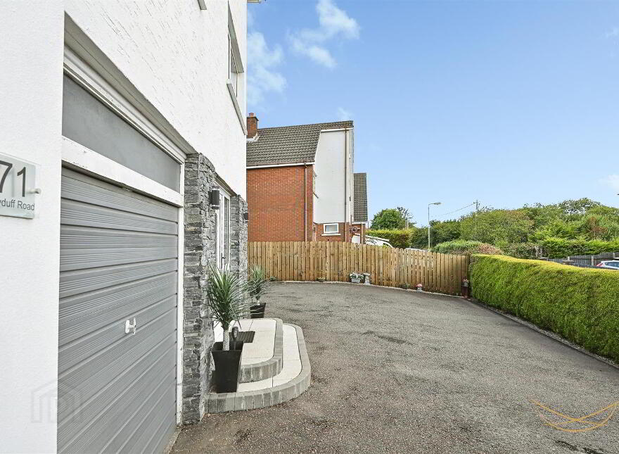 71 Ballyduff Road, Newtownabbey, BT36 6UT