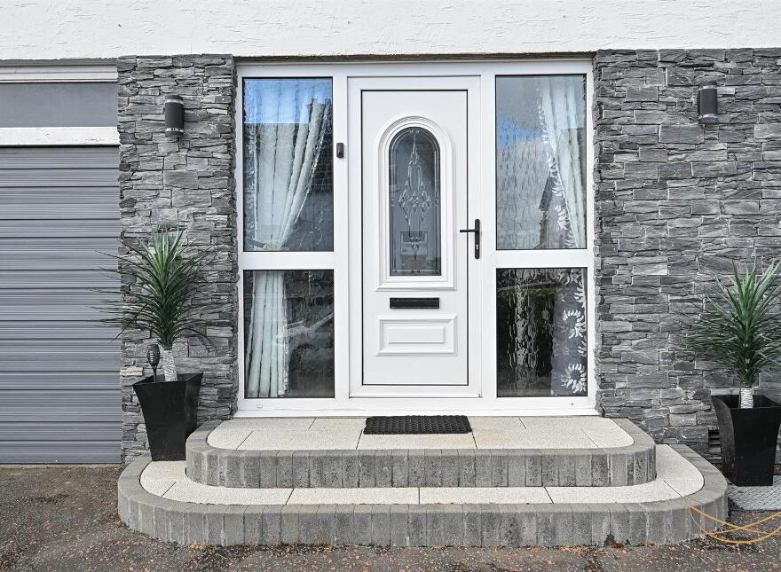 71 Ballyduff Road, Newtownabbey, BT36 6UT
