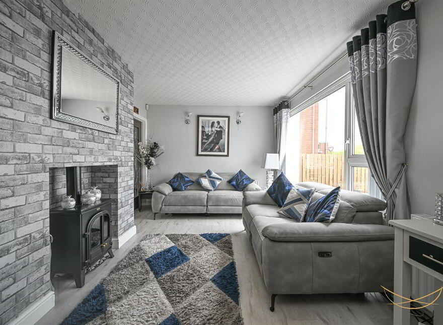71 Ballyduff Road, Newtownabbey, BT36 6UT