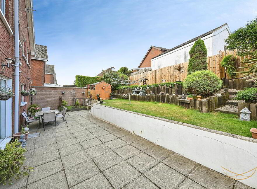 71 Ballyduff Road, Newtownabbey, BT36 6UT
