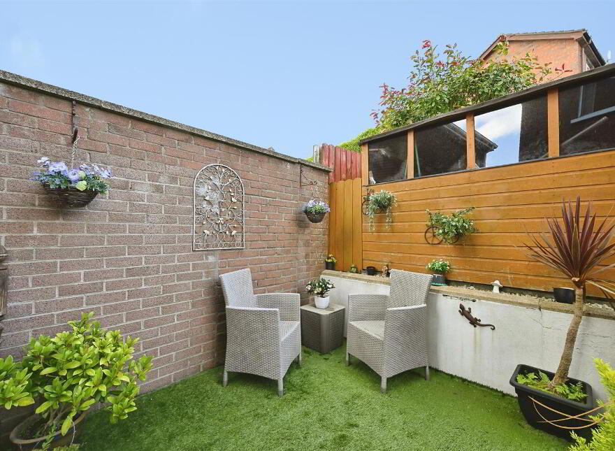 71 Ballyduff Road, Newtownabbey, BT36 6UT