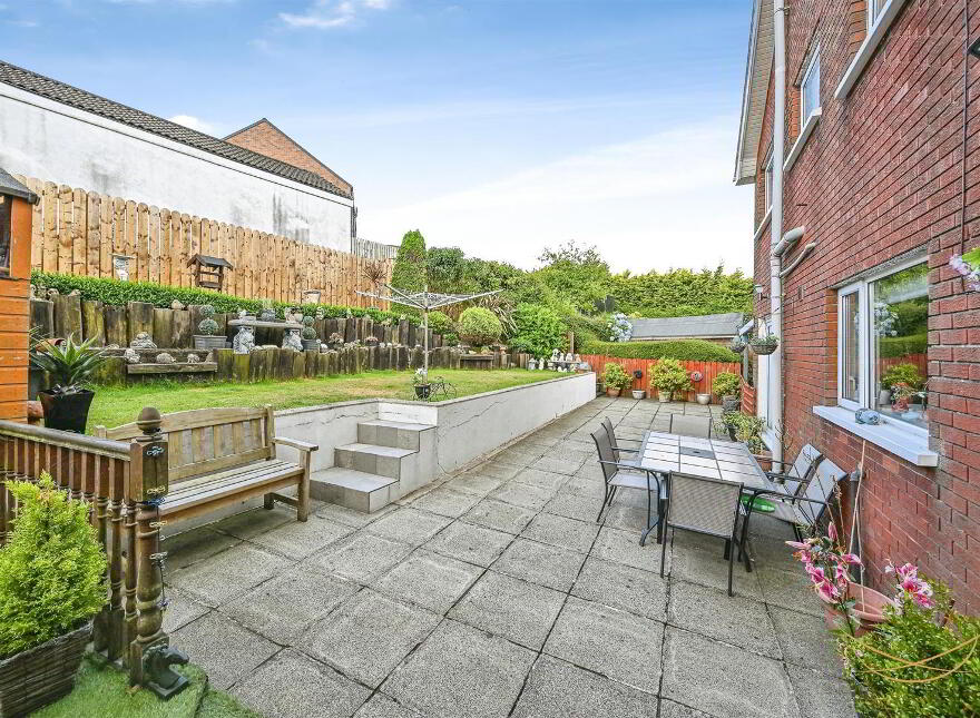 71 Ballyduff Road, Newtownabbey, BT36 6UT