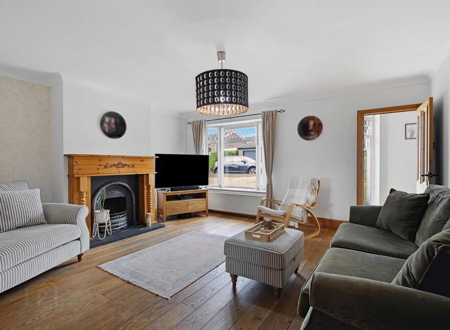 42 Mandeville Avenue, Newtownards, BT23 8XA