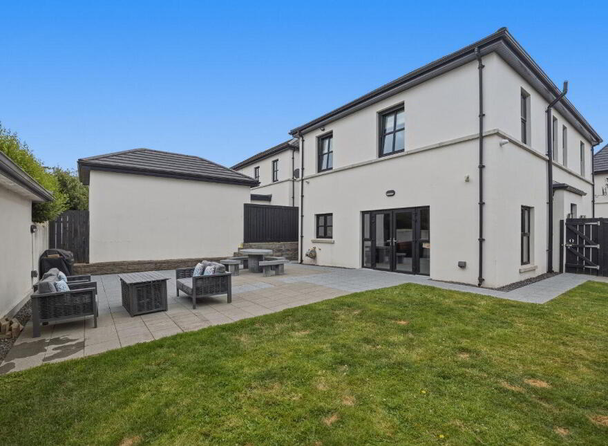 15 Pantridge Lane, Hillsborough, BT26 6FU