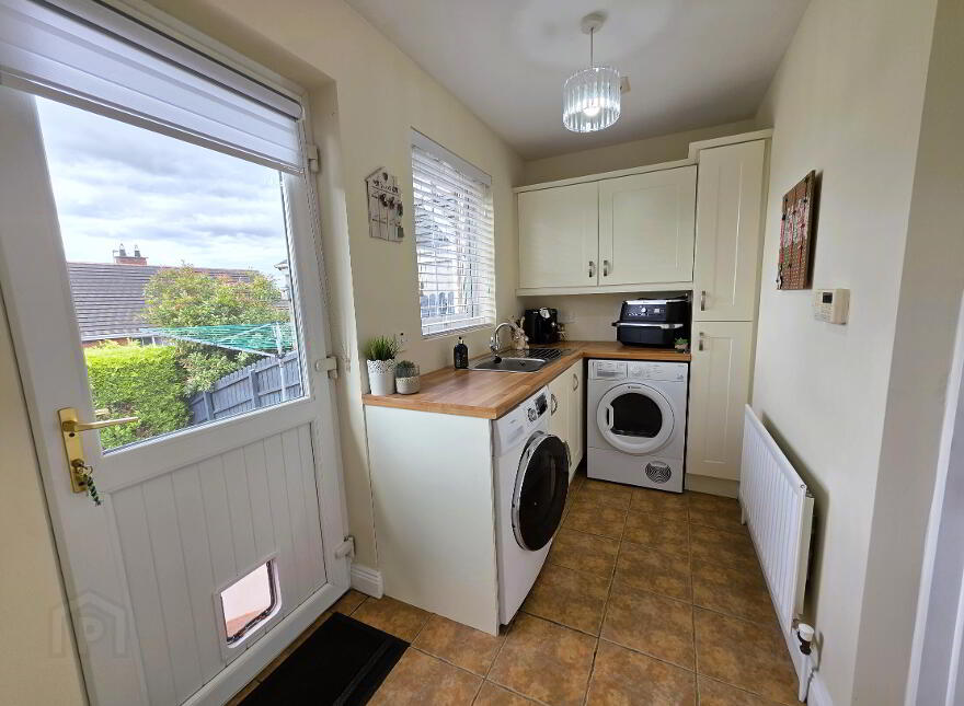 17 Cloverdale, Blackskull, Dromore, BT25 1GW