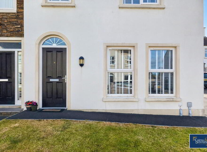 8 Chancellors Court, Dromore, BT25 1TU