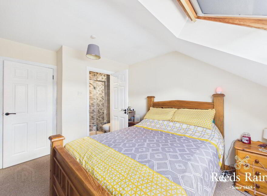 33 Loughview Village, Carrickfergus, BT38 7PD