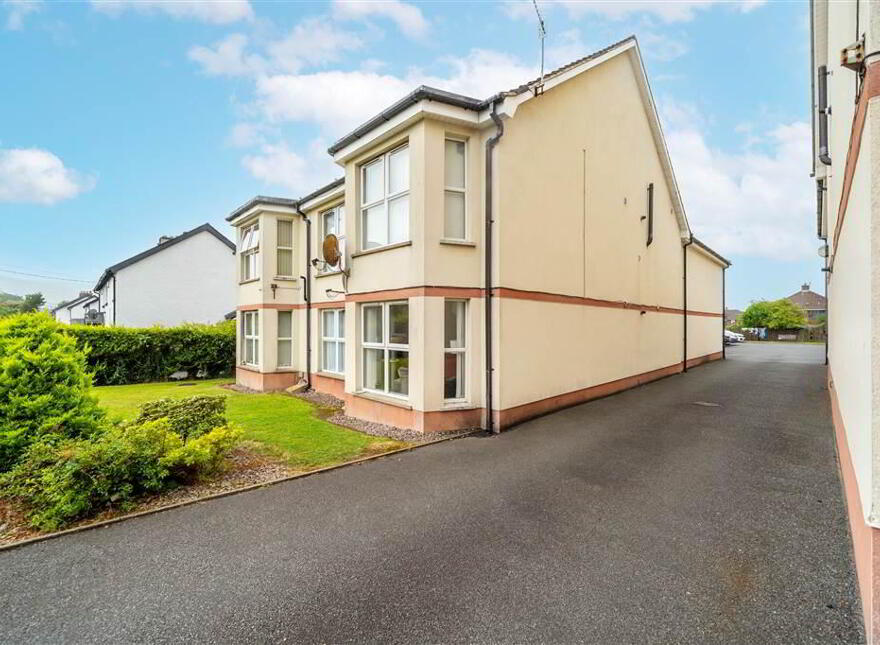 3 /14 St Quentin Avenue, Glengormley, Newtownabbey, BT36 6EN